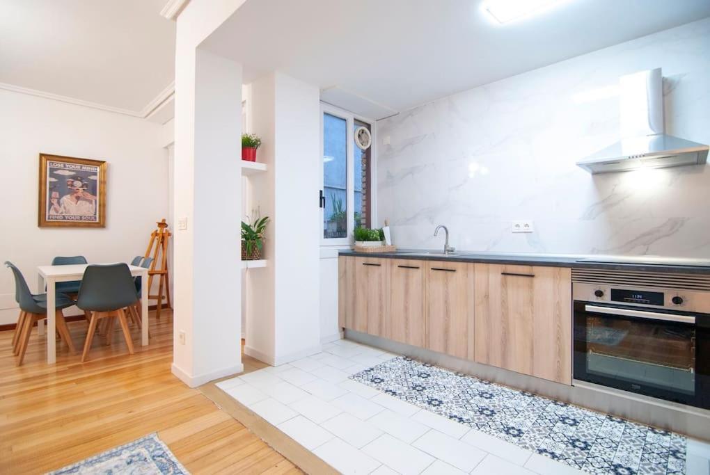 Bilborock By Zazpikaleak Apartment Bilbao Luaran gambar