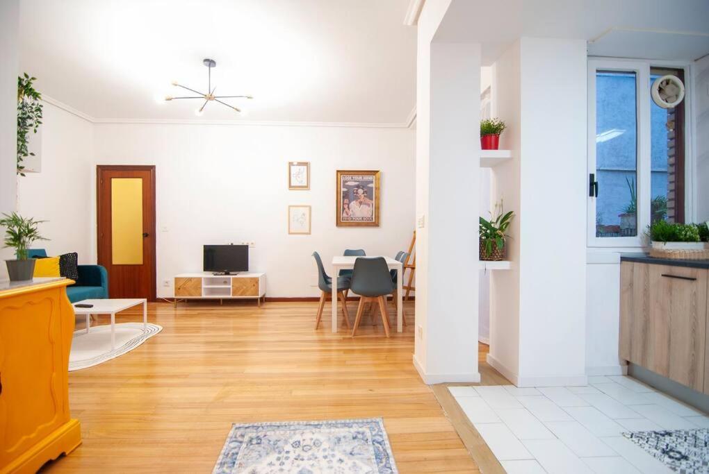 Bilborock By Zazpikaleak Apartment Bilbao Luaran gambar
