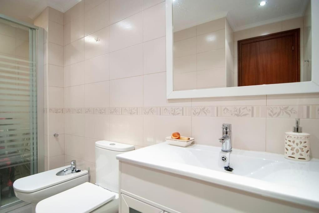Bilborock By Zazpikaleak Apartment Bilbao Luaran gambar